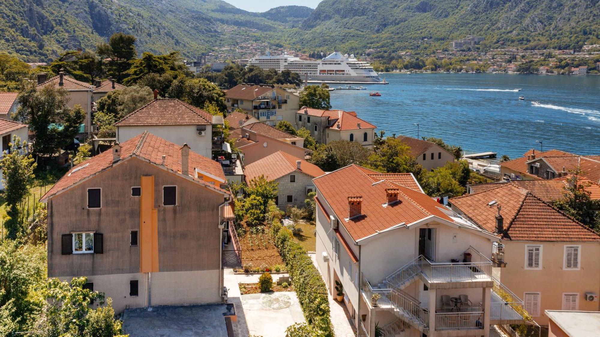 Apartment Busola Kotor Dış mekan fotoğraf